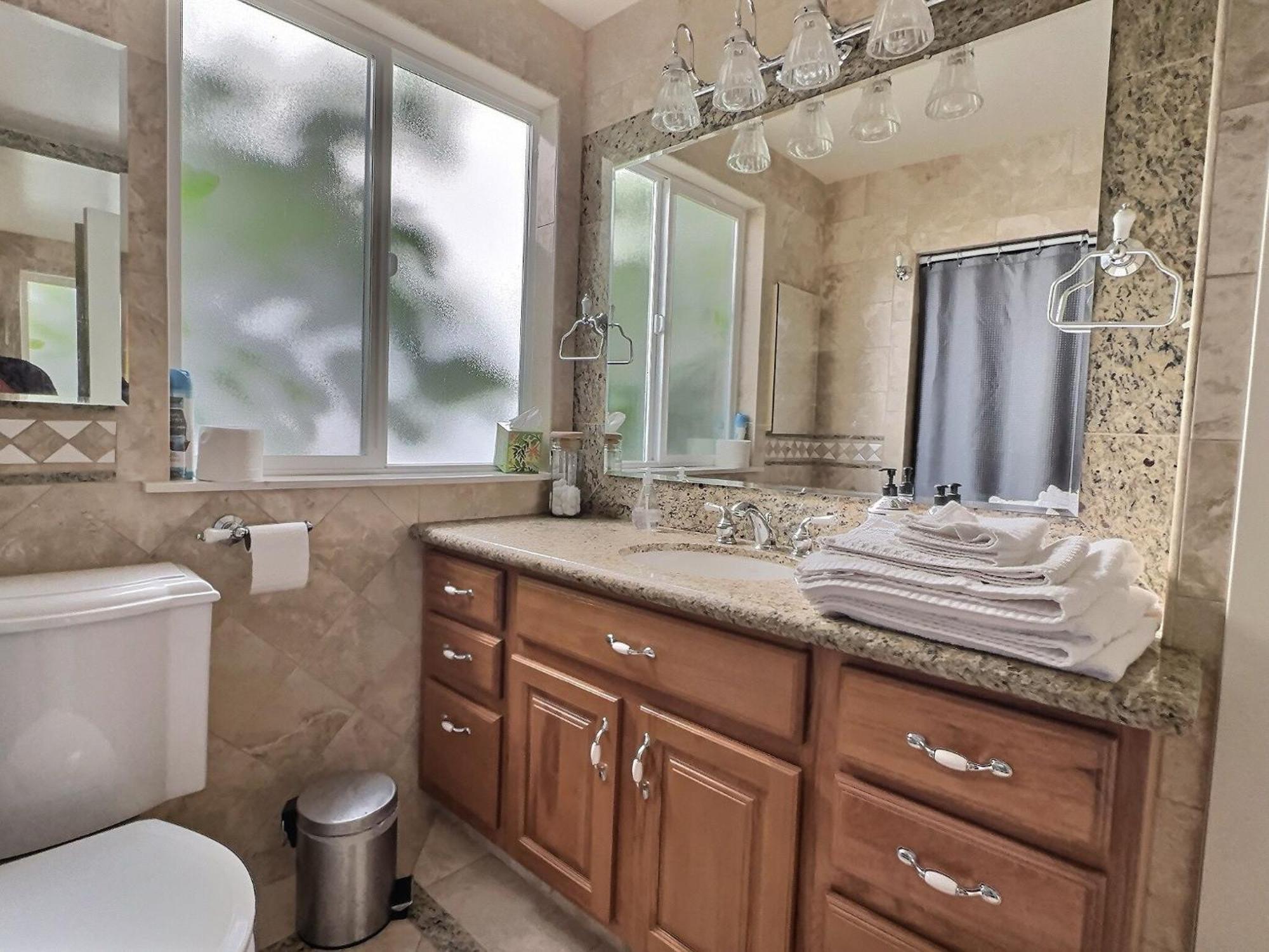 Burke House Collection - Main House Apartment Seattle Bagian luar foto
